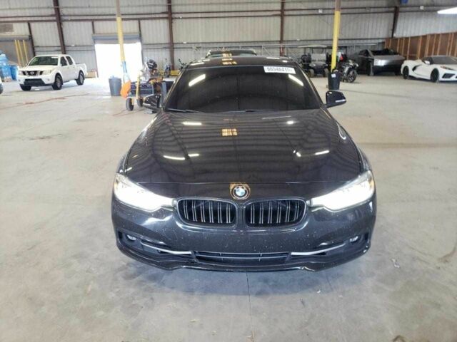 Черный БМВ 3 Серия, объемом двигателя 2 л и пробегом 145 тыс. км за 15000 $, фото 4 на Automoto.ua