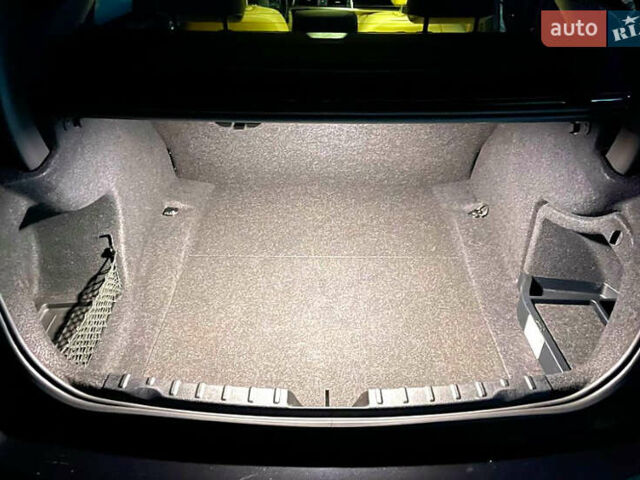 Черный БМВ 3 Серия, объемом двигателя 2 л и пробегом 92 тыс. км за 15300 $, фото 5 на Automoto.ua