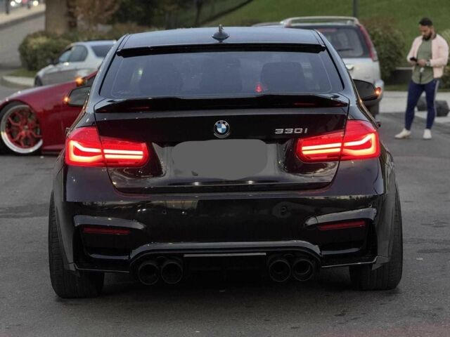 Черный БМВ 3 Серия, объемом двигателя 2 л и пробегом 180 тыс. км за 10100 $, фото 5 на Automoto.ua