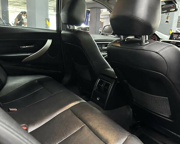 Черный БМВ 3 Серия, объемом двигателя 2 л и пробегом 123 тыс. км за 16700 $, фото 12 на Automoto.ua