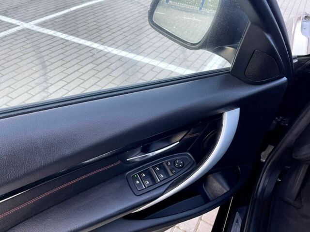 Чорний БМВ 3 Серія, об'ємом двигуна 0 л та пробігом 110 тис. км за 17100 $, фото 8 на Automoto.ua