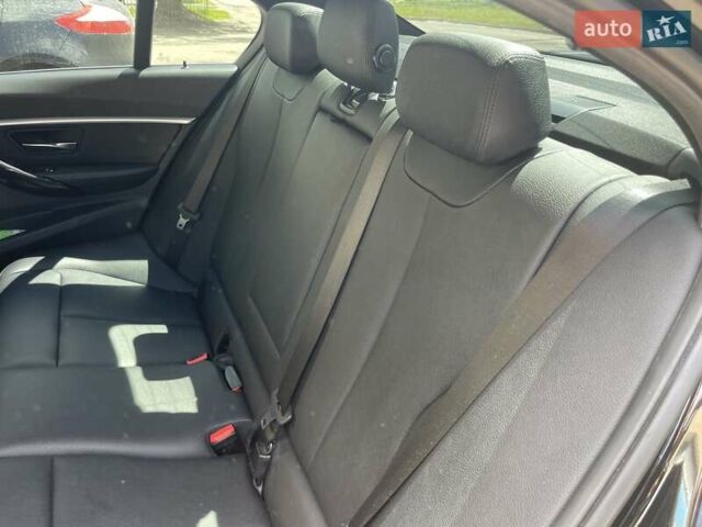 Черный БМВ 3 Серия, объемом двигателя 2 л и пробегом 67 тыс. км за 21400 $, фото 32 на Automoto.ua