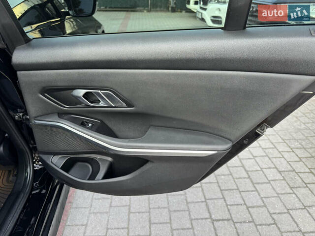 Чорний БМВ 3 Серія, об'ємом двигуна 2 л та пробігом 179 тис. км за 24000 $, фото 5 на Automoto.ua