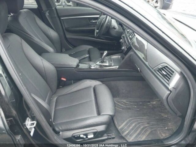 Черный БМВ 3 Серия, объемом двигателя 2 л и пробегом 300 тыс. км за 12350 $, фото 7 на Automoto.ua