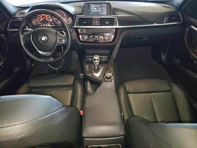 Черный БМВ 3 Серия, объемом двигателя 2 л и пробегом 145 тыс. км за 15000 $, фото 7 на Automoto.ua