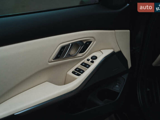 Чорний БМВ 3 Серія, об'ємом двигуна 2 л та пробігом 115 тис. км за 28900 $, фото 36 на Automoto.ua