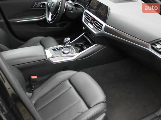 Чорний БМВ 3 Серія, об'ємом двигуна 2 л та пробігом 76 тис. км за 23900 $, фото 7 на Automoto.ua