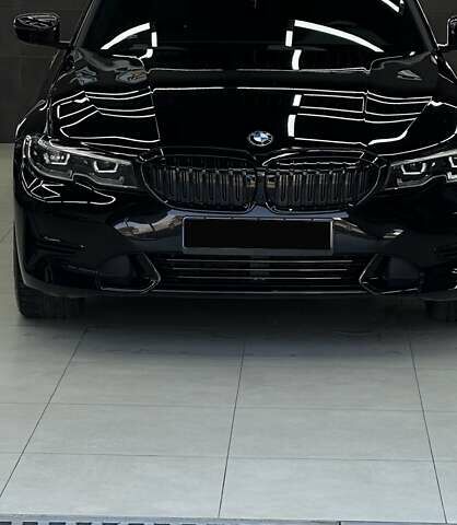 Чорний БМВ 3 Серія, об'ємом двигуна 2 л та пробігом 17 тис. км за 30999 $, фото 5 на Automoto.ua