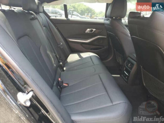 Чорний БМВ 3 Серія, об'ємом двигуна 2 л та пробігом 98 тис. км за 12500 $, фото 8 на Automoto.ua