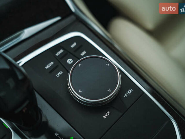 Чорний БМВ 3 Серія, об'ємом двигуна 2 л та пробігом 115 тис. км за 28900 $, фото 48 на Automoto.ua