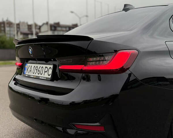 Чорний БМВ 3 Серія, об'ємом двигуна 2 л та пробігом 95 тис. км за 24300 $, фото 7 на Automoto.ua