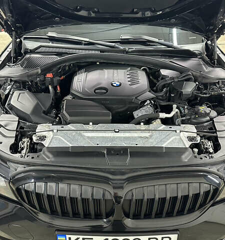 Чорний БМВ 3 Серія, об'ємом двигуна 2 л та пробігом 167 тис. км за 25999 $, фото 17 на Automoto.ua