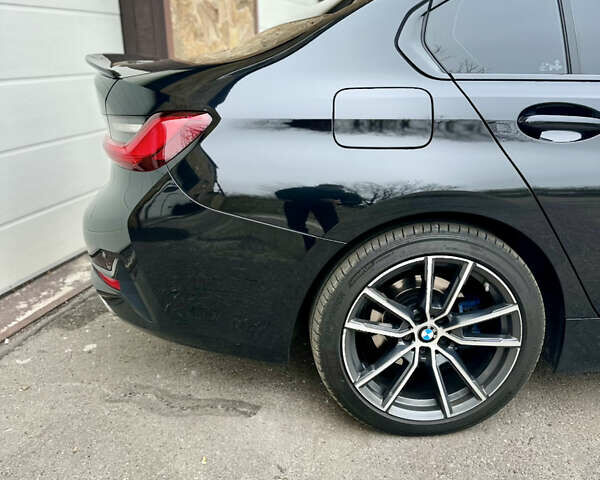 Черный БМВ 3 Серия, объемом двигателя 2 л и пробегом 166 тыс. км за 27000 $, фото 4 на Automoto.ua