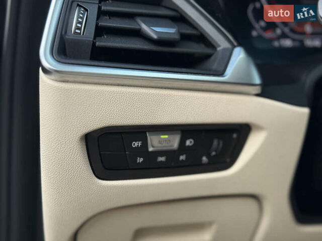 Чорний БМВ 3 Серія, об'ємом двигуна 2 л та пробігом 75 тис. км за 32900 $, фото 26 на Automoto.ua