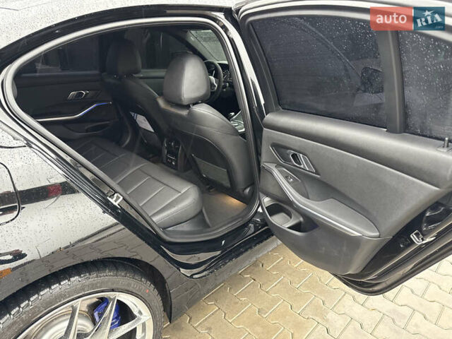 Черный БМВ 3 Серия, объемом двигателя 2 л и пробегом 118 тыс. км за 28500 $, фото 38 на Automoto.ua