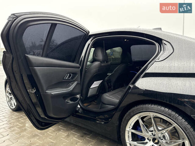 Черный БМВ 3 Серия, объемом двигателя 2 л и пробегом 118 тыс. км за 28500 $, фото 37 на Automoto.ua