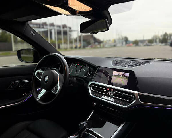 Чорний БМВ 3 Серія, об'ємом двигуна 2 л та пробігом 95 тис. км за 24300 $, фото 14 на Automoto.ua