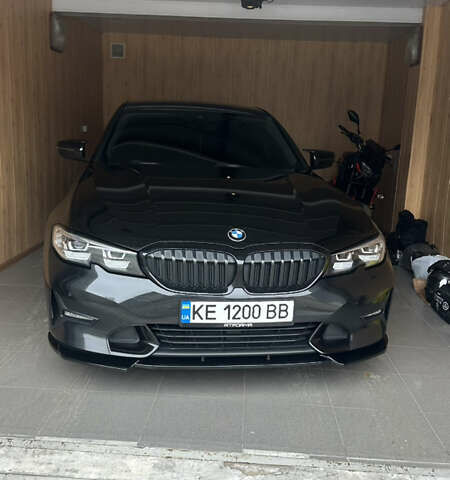 Черный БМВ 3 Серия, объемом двигателя 2 л и пробегом 166 тыс. км за 27000 $, фото 20 на Automoto.ua