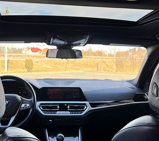 Черный БМВ 3 Серия, объемом двигателя 20 л и пробегом 143 тыс. км за 26500 $, фото 5 на Automoto.ua