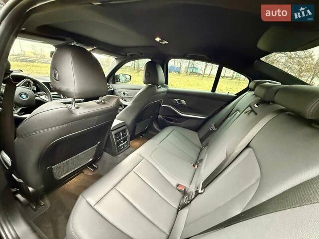 Черный БМВ 3 Серия, объемом двигателя 2 л и пробегом 80 тыс. км за 29800 $, фото 17 на Automoto.ua