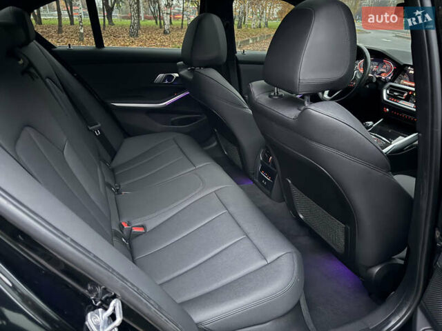 Черный БМВ 3 Серия, объемом двигателя 2 л и пробегом 111 тыс. км за 34500 $, фото 13 на Automoto.ua