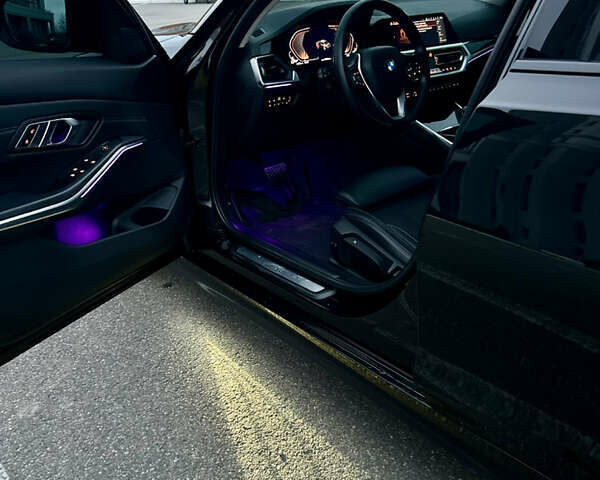 Чорний БМВ 3 Серія, об'ємом двигуна 2 л та пробігом 167 тис. км за 25999 $, фото 11 на Automoto.ua