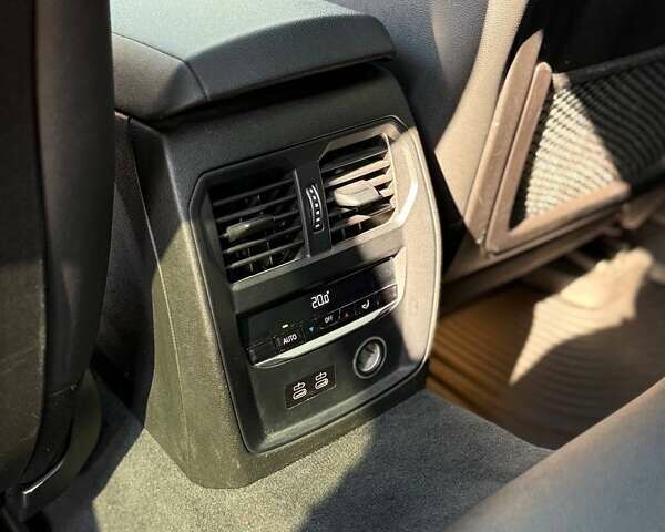 Черный БМВ 3 Серия, объемом двигателя 2 л и пробегом 161 тыс. км за 25900 $, фото 20 на Automoto.ua