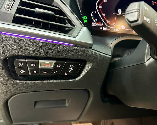 Чорний БМВ 3 Серія, об'ємом двигуна 2 л та пробігом 167 тис. км за 25999 $, фото 19 на Automoto.ua