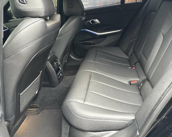 Черный БМВ 3 Серия, объемом двигателя 2 л и пробегом 118 тыс. км за 28500 $, фото 41 на Automoto.ua