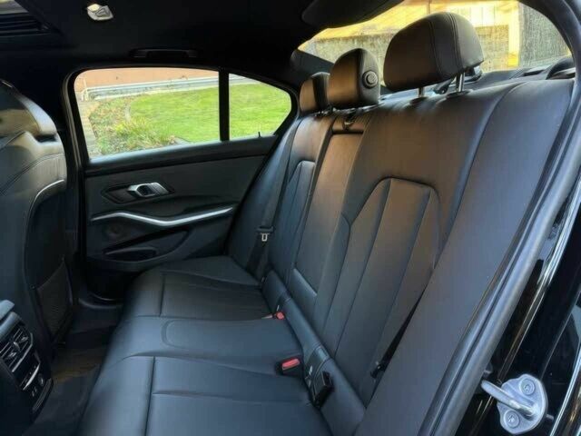 Черный БМВ 3 Серия, объемом двигателя 2 л и пробегом 36 тыс. км за 5100 $, фото 9 на Automoto.ua