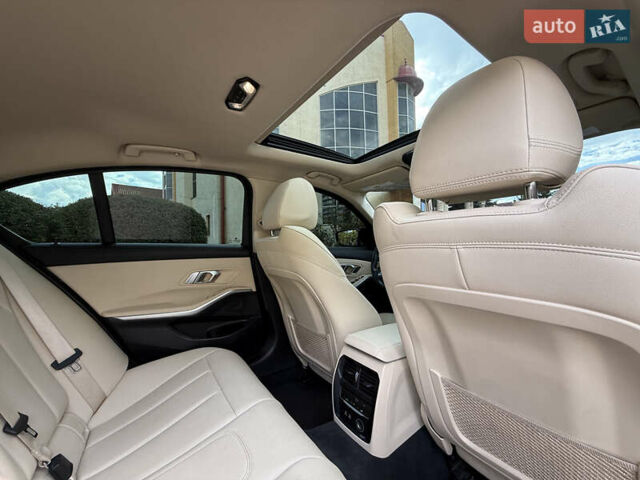 Чорний БМВ 3 Серія, об'ємом двигуна 2 л та пробігом 75 тис. км за 32900 $, фото 39 на Automoto.ua