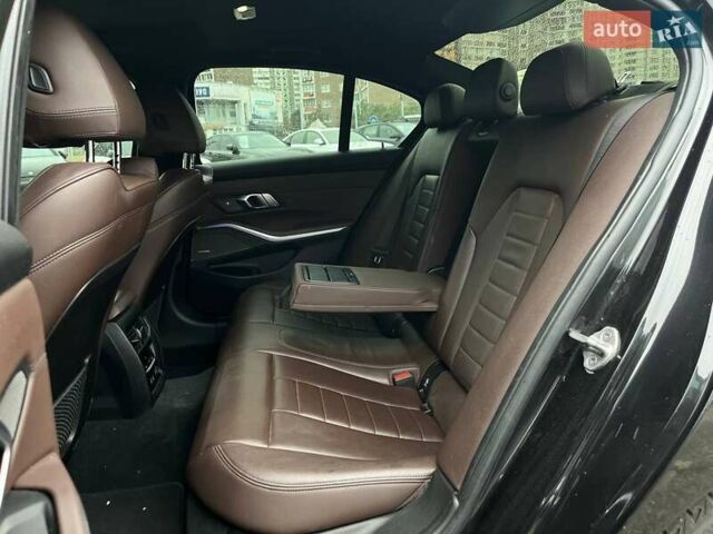 Черный БМВ 3 Серия, объемом двигателя 3 л и пробегом 81 тыс. км за 40490 $, фото 9 на Automoto.ua