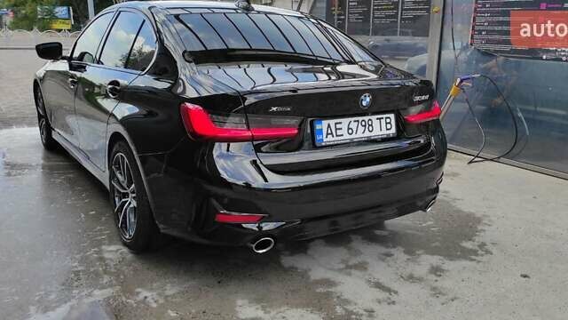 Черный БМВ 3 Серия, объемом двигателя 2 л и пробегом 50 тыс. км за 33000 $, фото 6 на Automoto.ua
