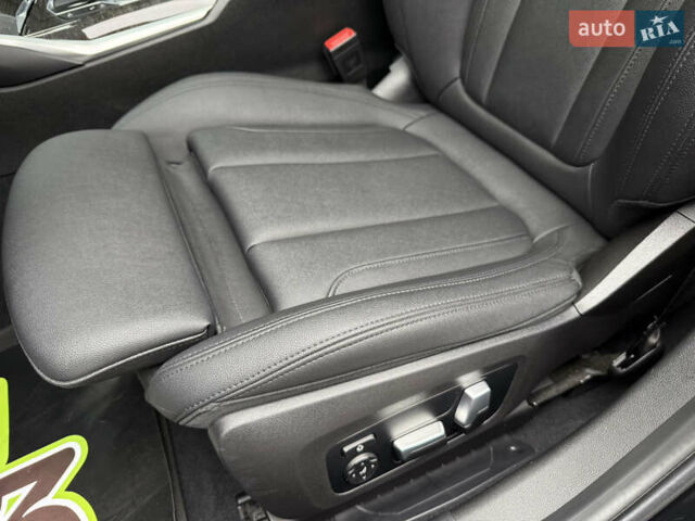 Чорний БМВ 3 Серія, об'ємом двигуна 2 л та пробігом 43 тис. км за 28990 $, фото 36 на Automoto.ua