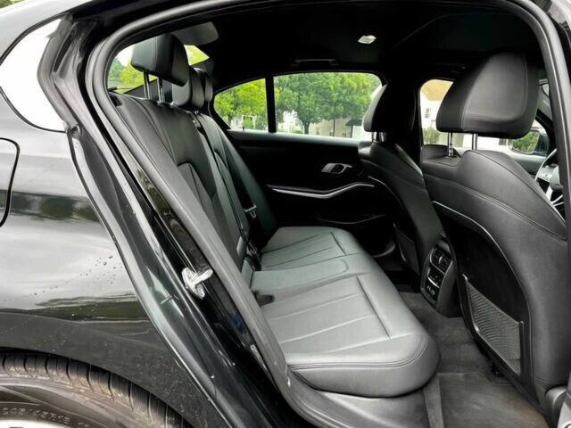 Черный БМВ 3 Серия, объемом двигателя 2 л и пробегом 34 тыс. км за 15200 $, фото 15 на Automoto.ua