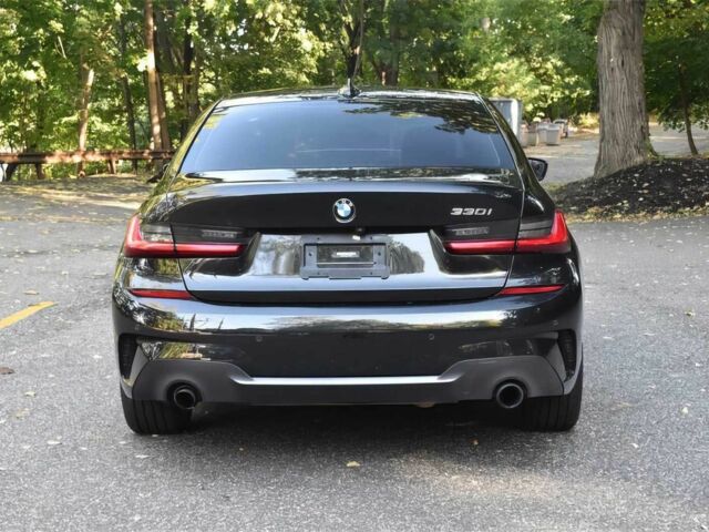 Чорний БМВ 3 Серія, об'ємом двигуна 2 л та пробігом 41 тис. км за 13700 $, фото 5 на Automoto.ua