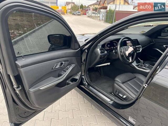 БМВ 3 Серия 2020 в Львове на Automoto.ua Черный БМВ 3 Серия, объемом двигателя 0 л и пробегом 200 тыс. км за 18499 $, фото 11 на Automoto.ua