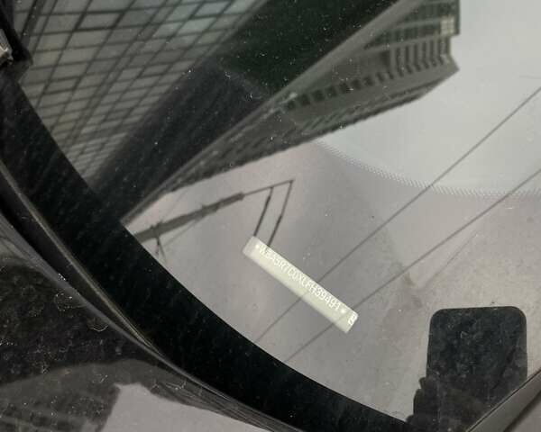 Чорний БМВ 3 Серія, об'ємом двигуна 2 л та пробігом 128 тис. км за 31000 $, фото 4 на Automoto.ua