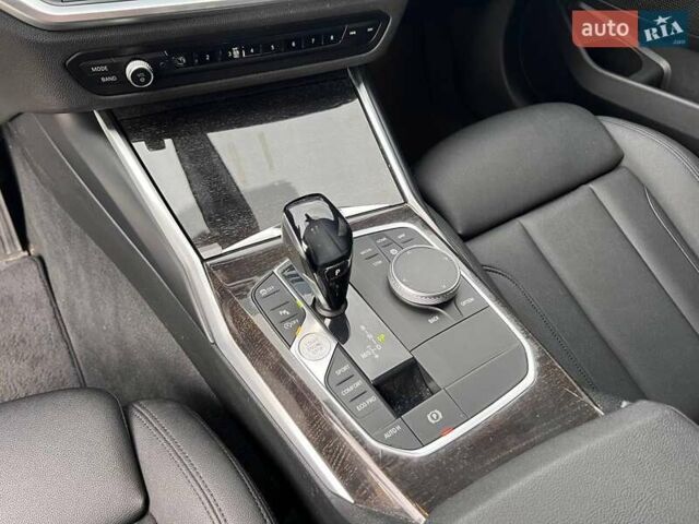 БМВ 3 Серия 2020 в Львове на Automoto.ua Черный БМВ 3 Серия, объемом двигателя 0 л и пробегом 200 тыс. км за 18499 $, фото 20 на Automoto.ua