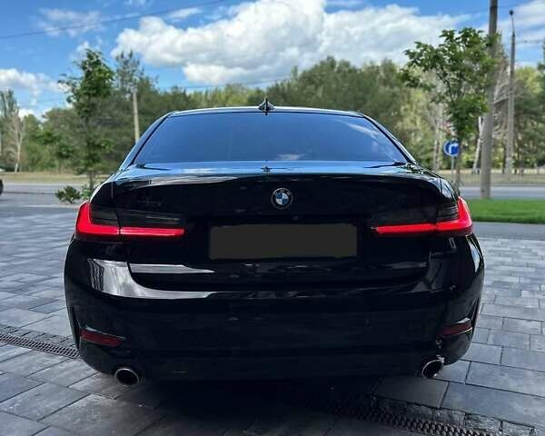 Черный БМВ 3 Серия, объемом двигателя 2 л и пробегом 140 тыс. км за 31500 $, фото 5 на Automoto.ua