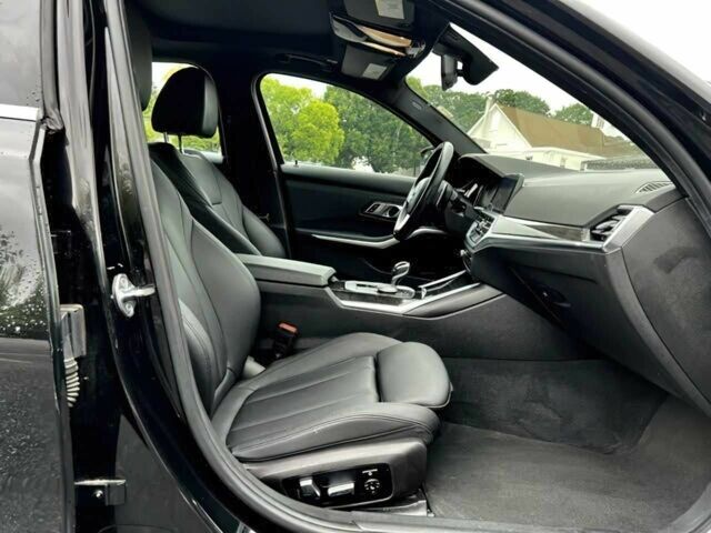 Черный БМВ 3 Серия, объемом двигателя 2 л и пробегом 37 тыс. км за 9000 $, фото 8 на Automoto.ua