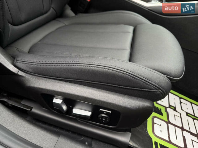 Чорний БМВ 3 Серія, об'ємом двигуна 2 л та пробігом 43 тис. км за 28990 $, фото 37 на Automoto.ua