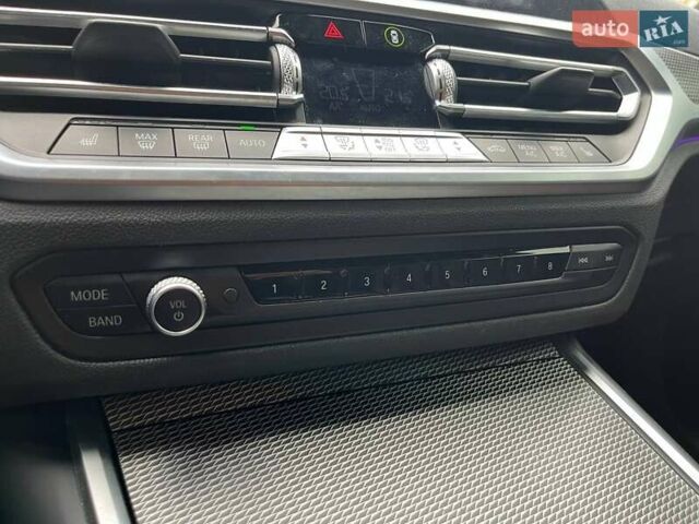 Чорний БМВ 3 Серія, об'ємом двигуна 3 л та пробігом 81 тис. км за 41490 $, фото 32 на Automoto.ua
