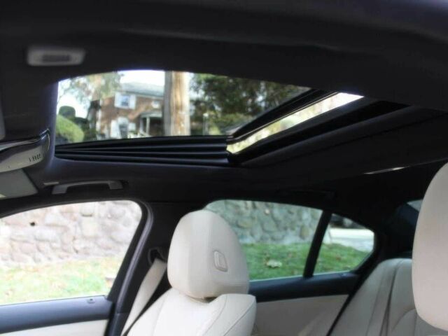 Чорний БМВ 3 Серія, об'ємом двигуна 2 л та пробігом 46 тис. км за 8200 $, фото 12 на Automoto.ua