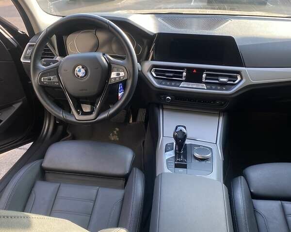 Черный БМВ 3 Серия, объемом двигателя 2 л и пробегом 131 тыс. км за 25700 $, фото 11 на Automoto.ua