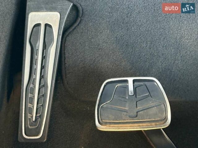 БМВ 3 Серия 2020 в Гниване на Automoto.ua Черный БМВ 3 Серия, объемом двигателя 2 л и пробегом 165 тыс. км за 28750 $, фото 50 на Automoto.ua