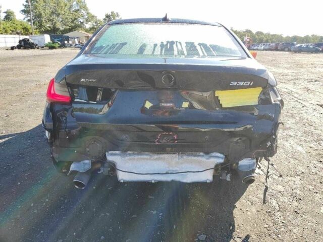 Черный БМВ 3 Серия, объемом двигателя 2 л и пробегом 51 тыс. км за 8900 $, фото 5 на Automoto.ua