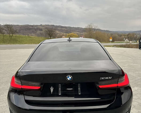 Чорний БМВ 3 Серія, об'ємом двигуна 2 л та пробігом 54 тис. км за 29499 $, фото 4 на Automoto.ua