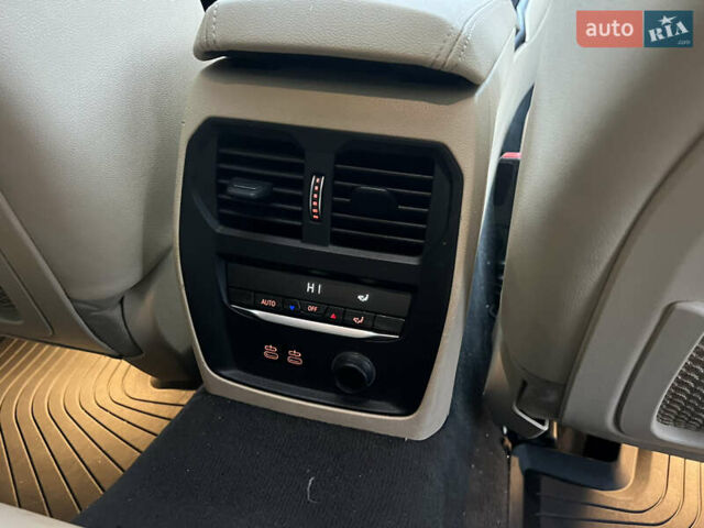 Чорний БМВ 3 Серія, об'ємом двигуна 2 л та пробігом 109 тис. км за 24300 $, фото 59 на Automoto.ua