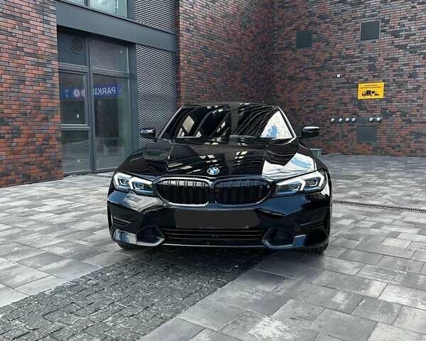 Черный БМВ 3 Серия, объемом двигателя 2 л и пробегом 140 тыс. км за 31500 $, фото 1 на Automoto.ua